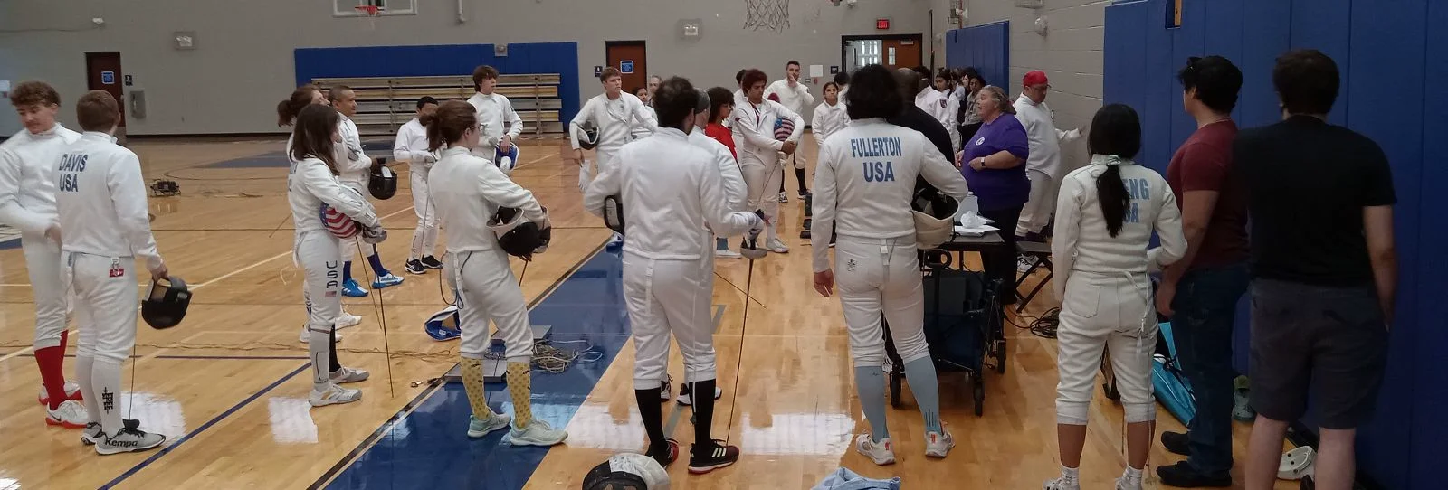 Fencers at New Hanster event